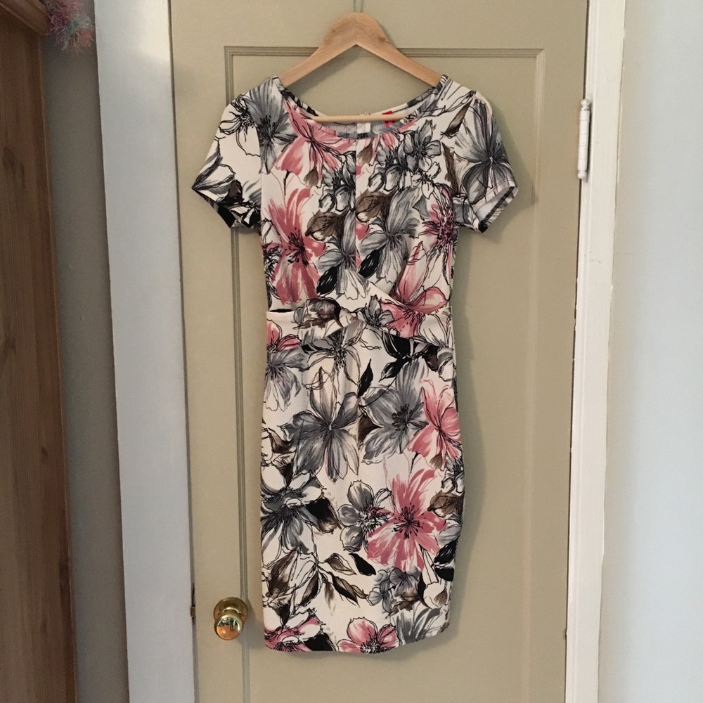 Hello Miz Twist-Front Maternity Dress Size S